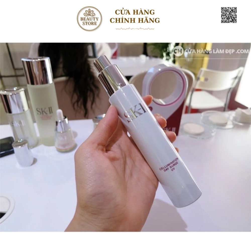 Kem Dưỡng Trắng Da Ban Ngày SK-II Cellumination Day Surge UV 50g